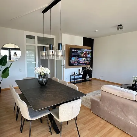 Apartment Homely! Bright Design 3 Wiesbaden!