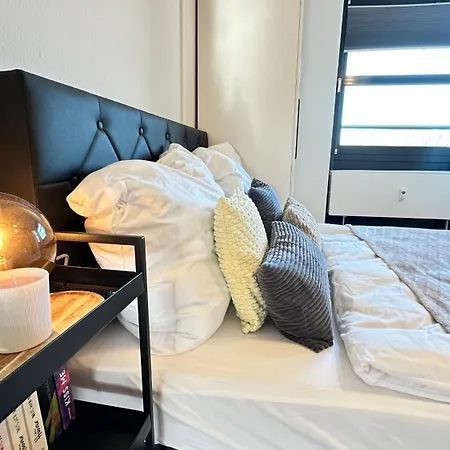 Apartment Homely! Bright Design 3 Wiesbaden! Wiesbaden