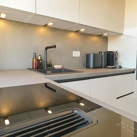 Homely! Bright 3-room Design Wiesbaden! 비스바덴