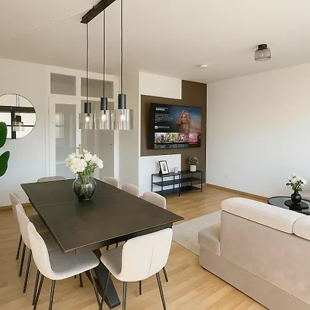 Apartman Homely! Bright 3-room Design Wiesbaden! *