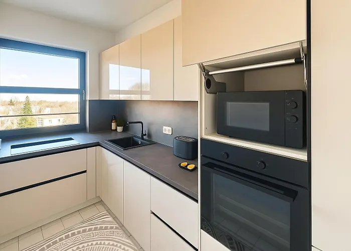 Homely! Bright 3-room Design Wiesbaden!